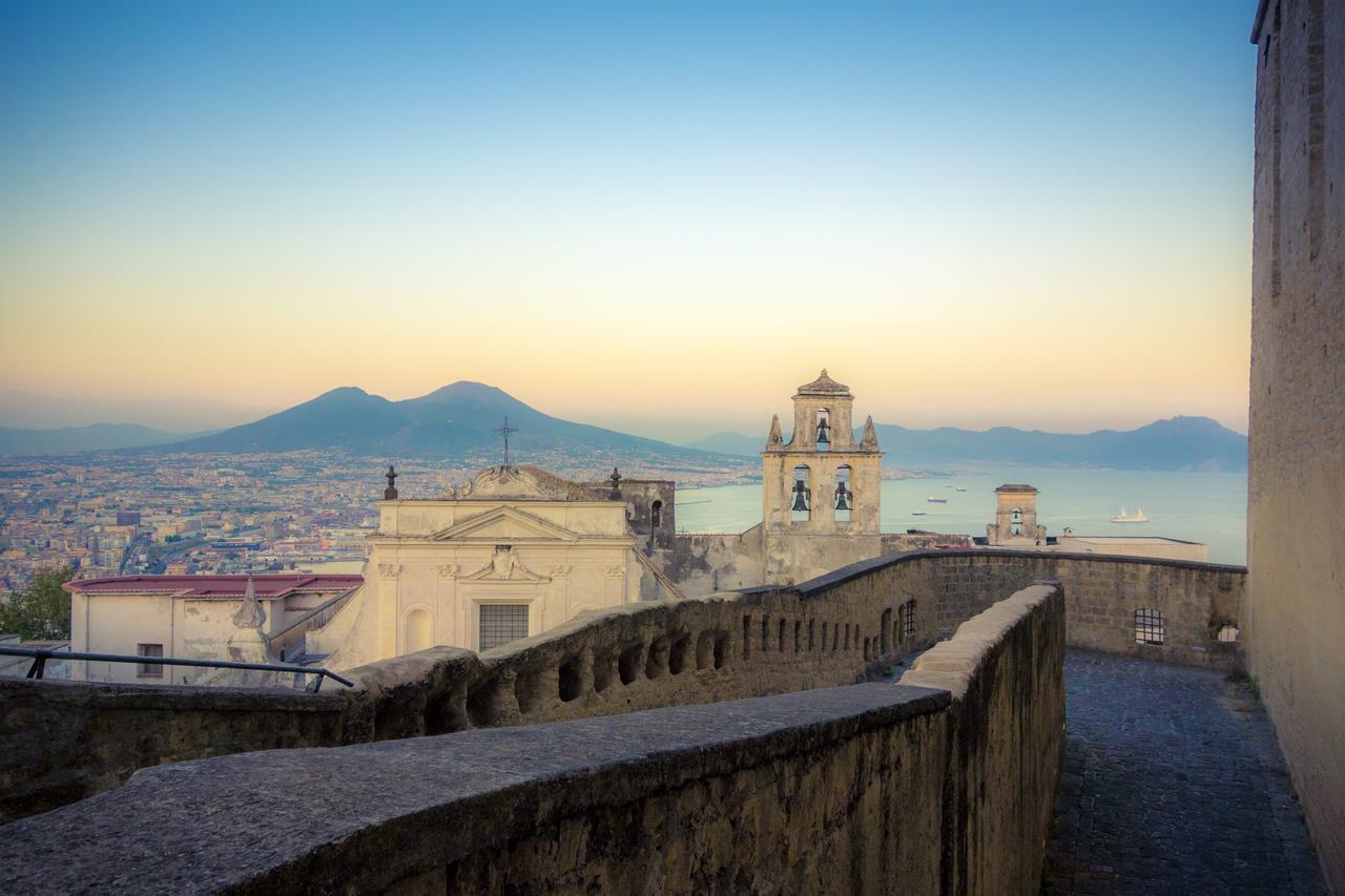 Stay In Naples Flats Экстерьер фото